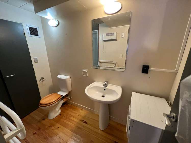 7/3 Akiraho Street Mount Eden_12