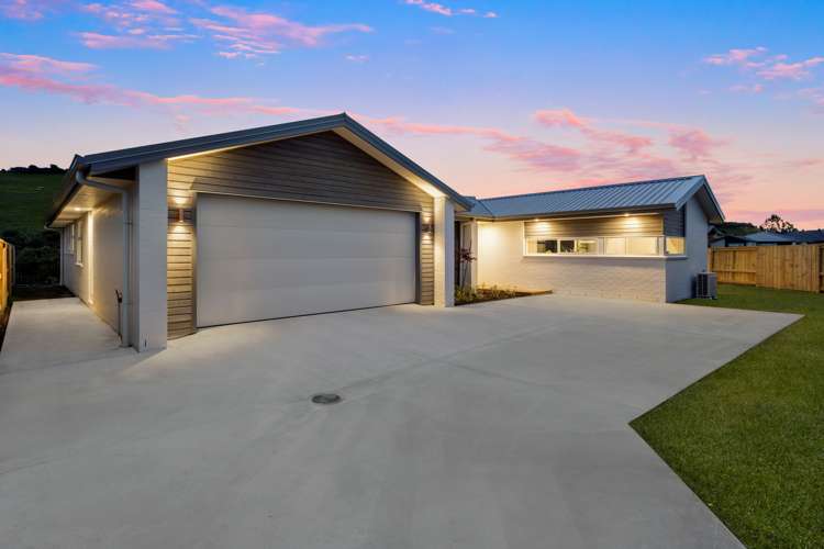 156 Adler Drive Ohauiti_3