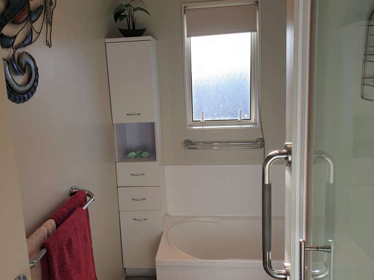 23 Matakane Street Waitarere Beach_12