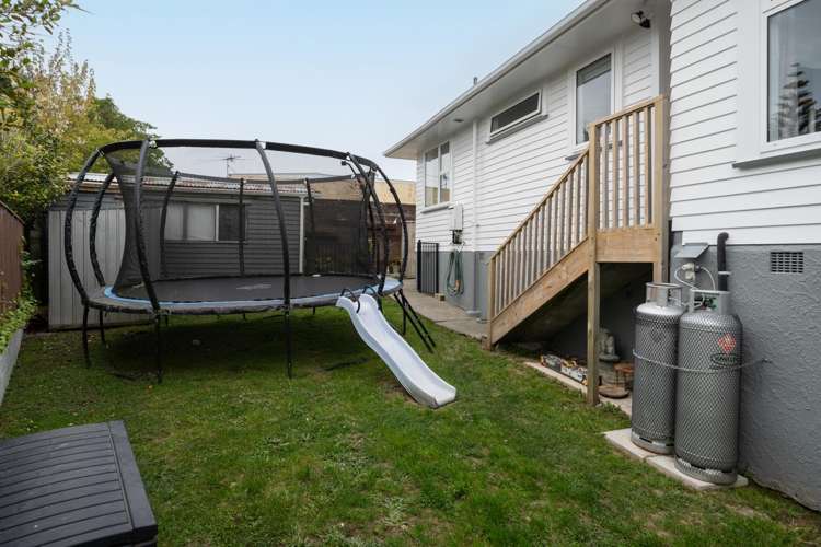 48 Mark Avenue Paparangi_17