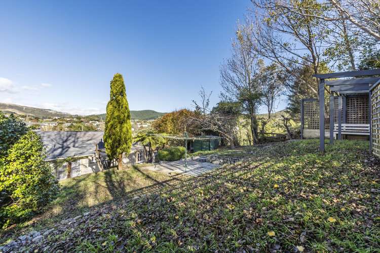 15a Romney Square Tawa_20