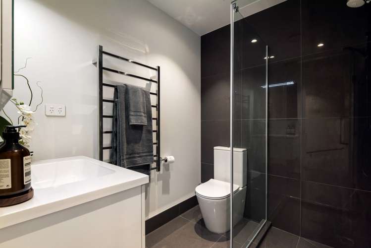 20/8 Dock Street Auckland Central_10