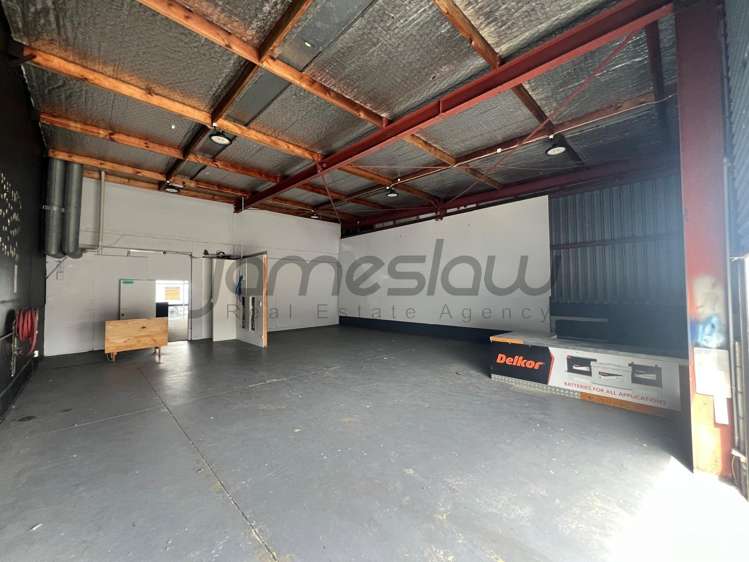 1/2E Kerwyn Avenue East Tamaki_1