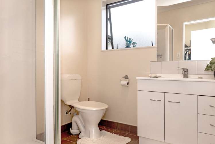 5 Westpark Place Lytton West_9