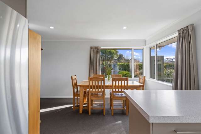 71 North Terrace Darfield_4