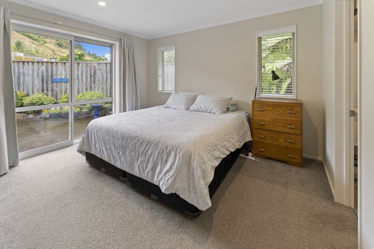 9 Olivias Place Stoke_13