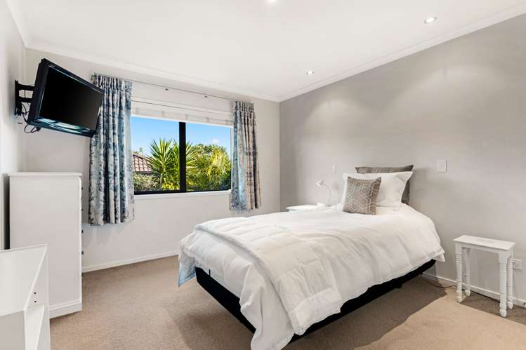 5 Spyglass Street Red Beach_23