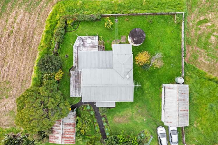 2774 Kaipara Coast Highway Glorit_19