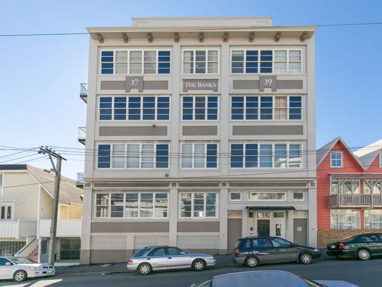 8/37 Majoribanks Street Mount Victoria_0