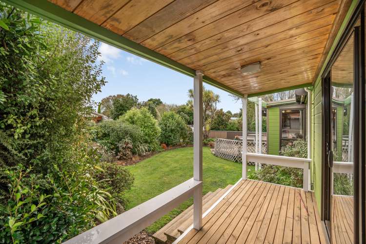 19 Deller Drive Carterton_24