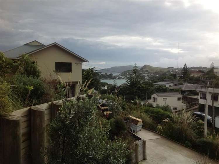 2/26 View Road Titahi Bay_7