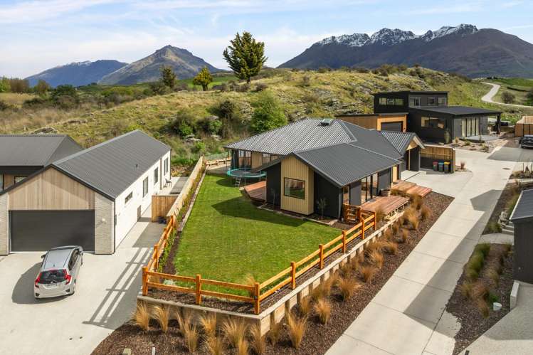 36 Friesian Close Jacks Point_14