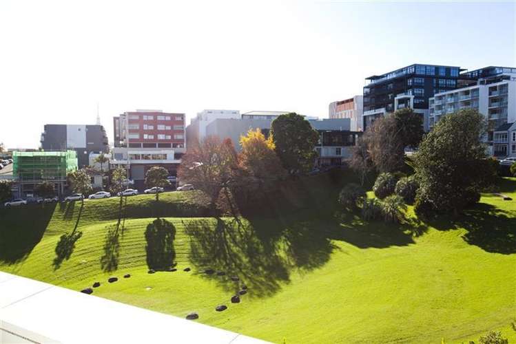 107/15 Rendall Place Eden Terrace_1