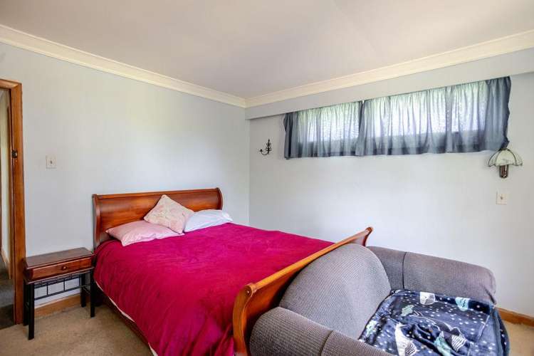 61 Church Road Dannevirke_17