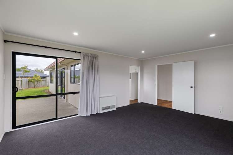 21 Logan Way Kelvin Grove_8