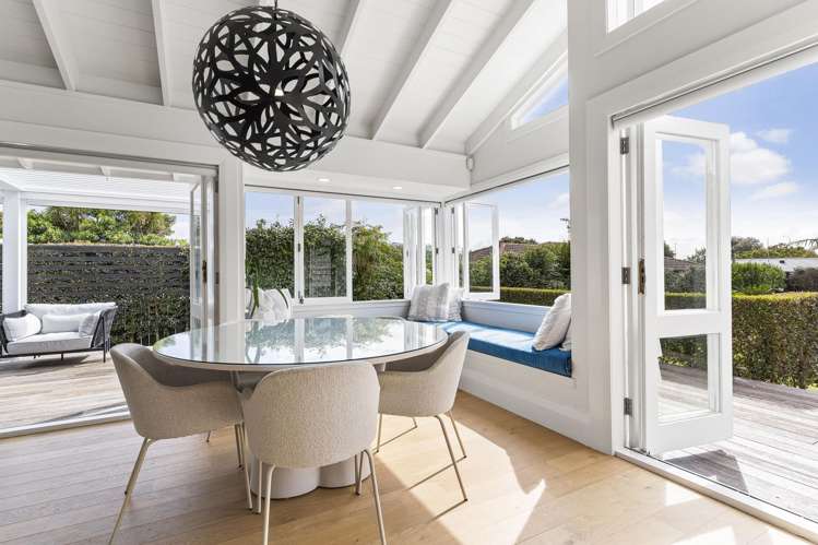 89 Symonds Street Royal Oak_11