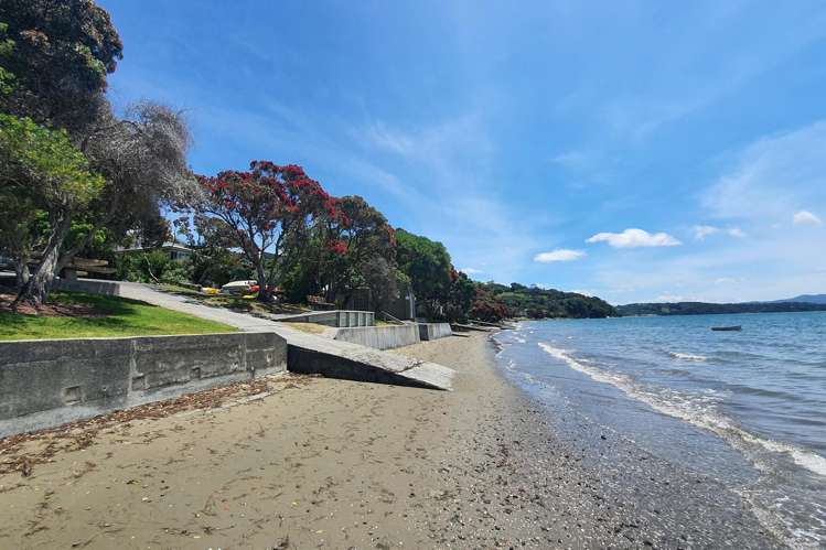 95 Athol Place Algies Bay_26