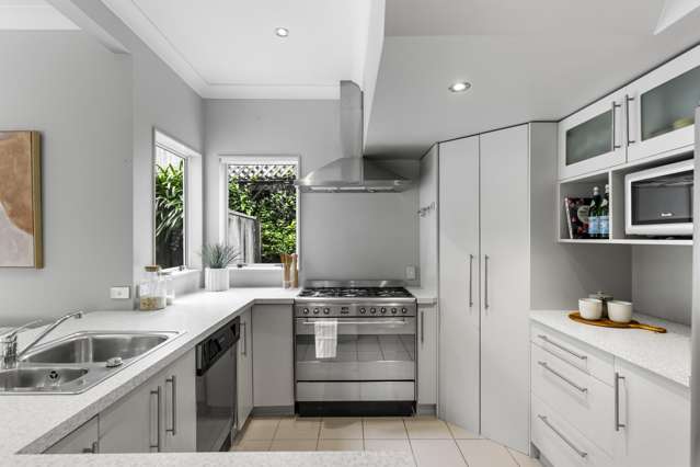 15A Aplin Terrace Ngaio_3