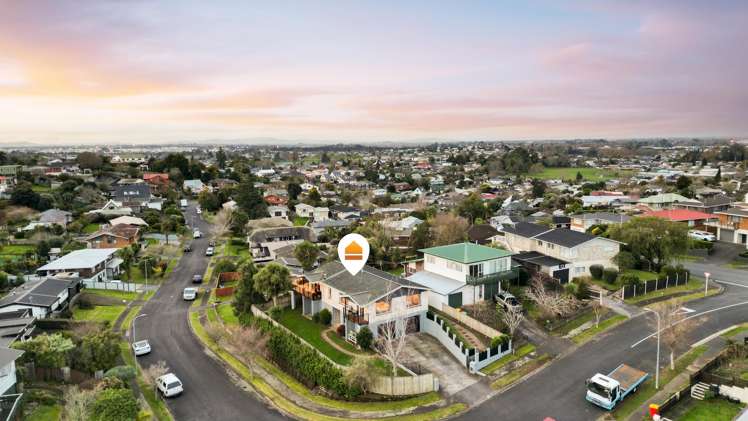 6 Glendale Drive Dinsdale_22