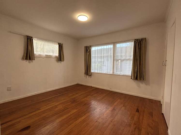 30 Kingdale Rd Henderson_8