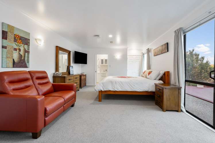 10 Devana Court Torbay_14