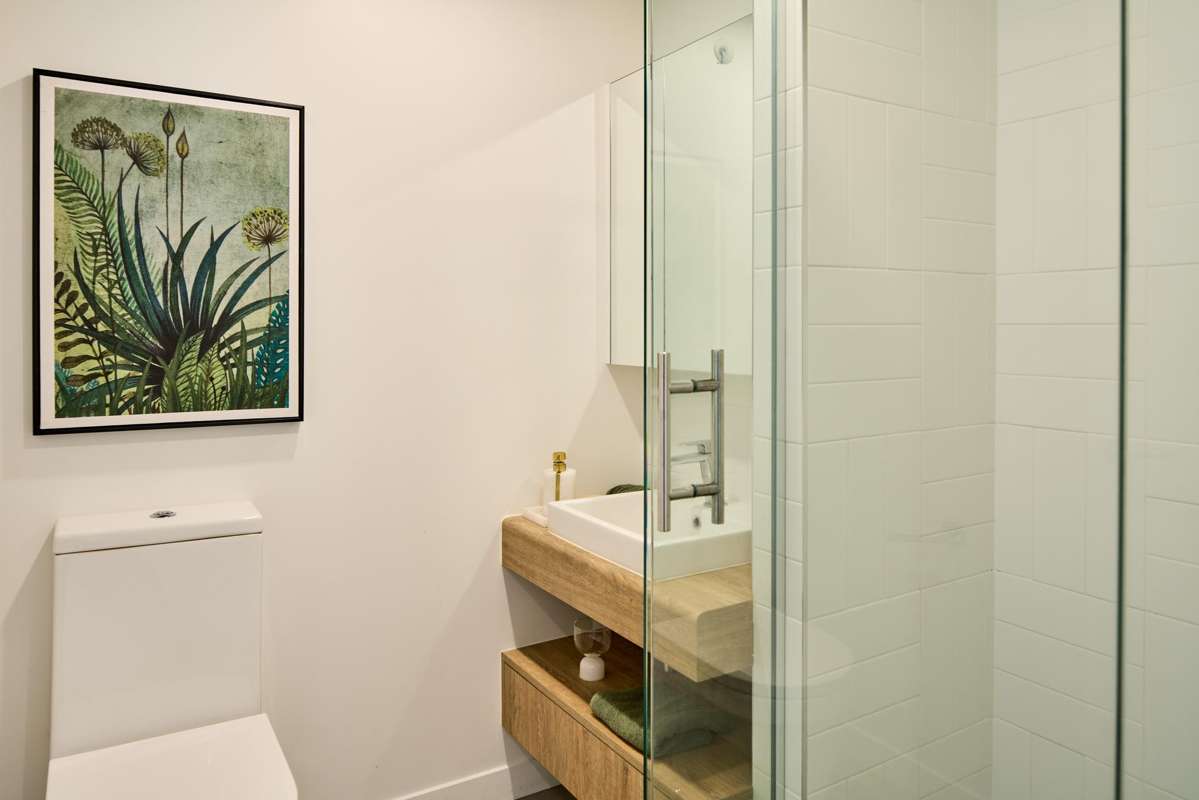 W1302/160 Victoria Street_2