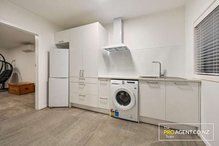 26 Daffodil Street Titirangi_25