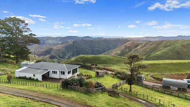 Sky-high living: views & private airstrip access