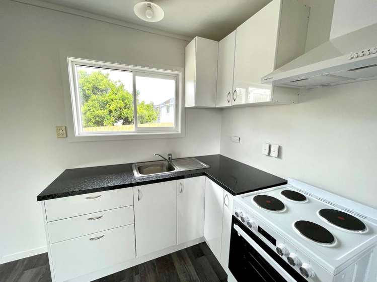 2/16 Sandra Avenue Otara_3