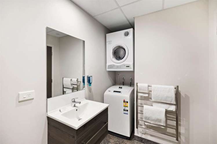 111/24 Hawthorne Drive Frankton_8