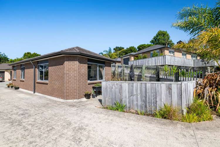 1 Puarangi Lane Stanmore Bay_21