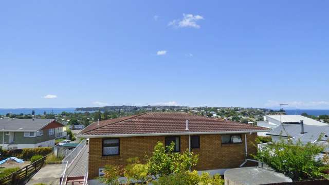 770a Whangaparaoa Road Manly_1