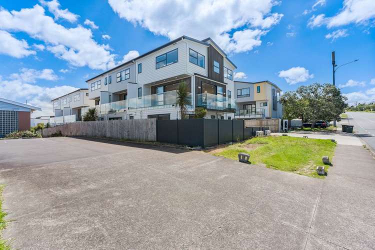 952A East Coast Road Northcross_24