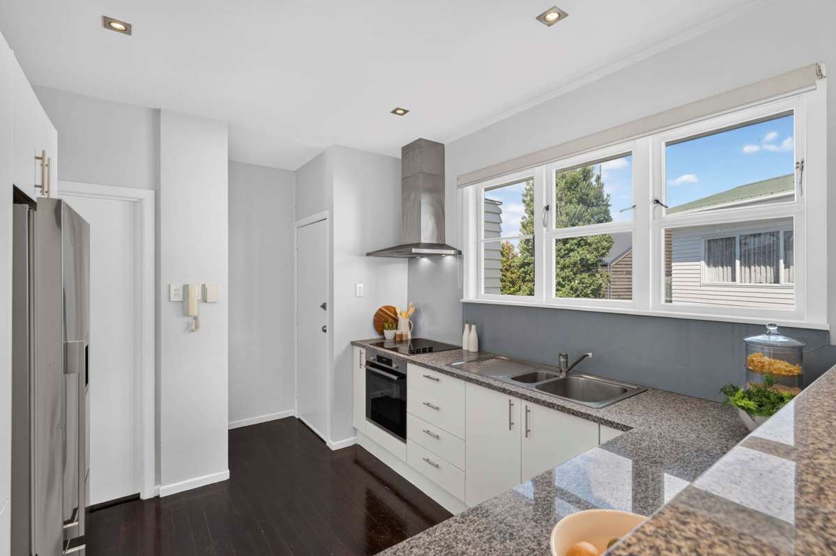 5 Sprott Road_5