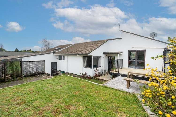 70 Sunnyhills Ave Glenview_8