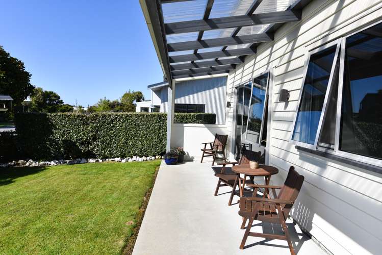 24 Johnston Crescent Haast_11