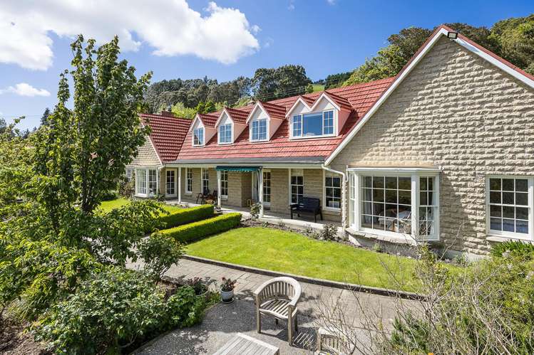 6 St Ronans Road Macandrew Bay_0