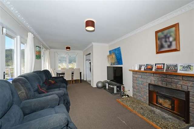 20 Rintoul Grove Stokes Valley_3