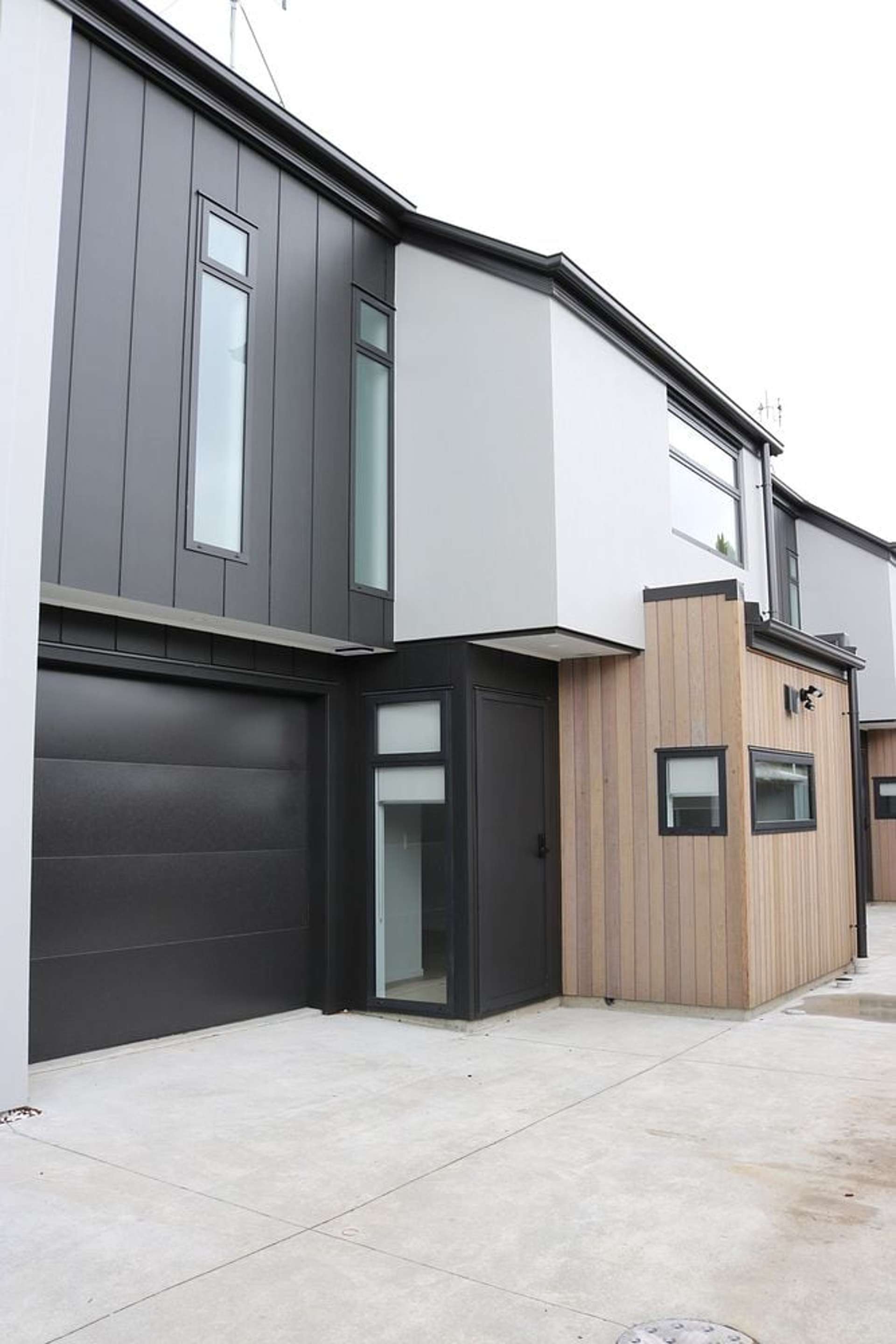 2/282 Wilsons Road Waltham_0