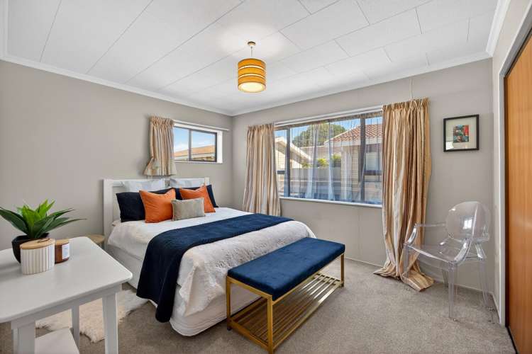 2/11 Cambria Street The Wood_9