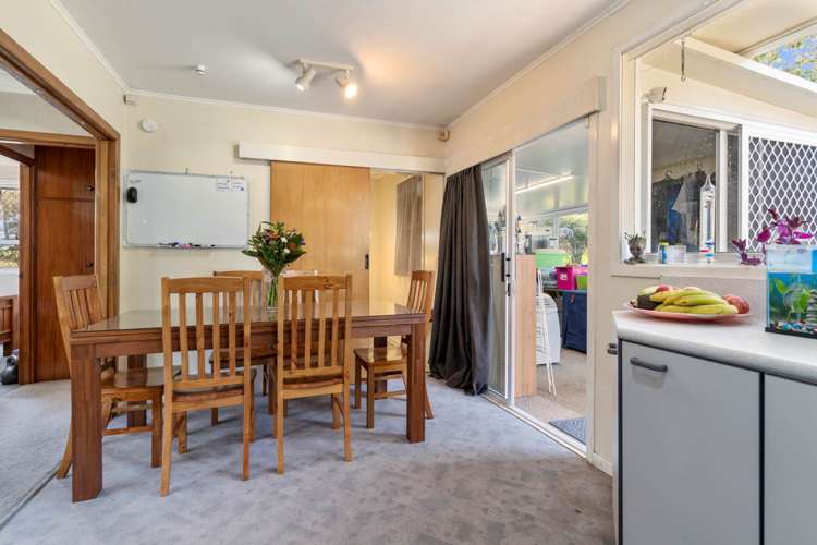 11 Windermere Crescent Blockhouse Bay_5