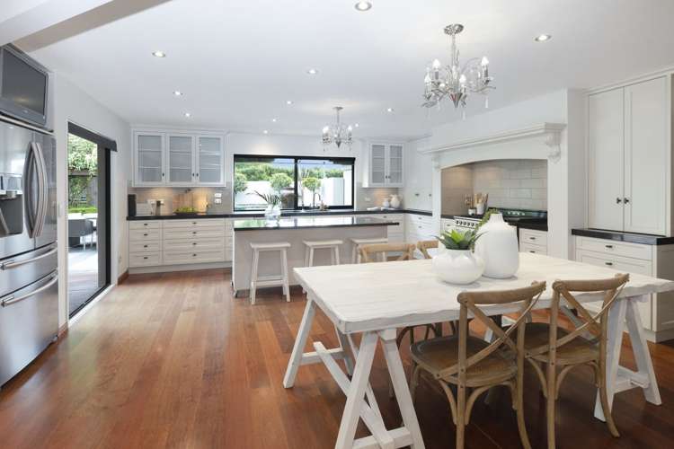 395 Marshland Road Marshland_36