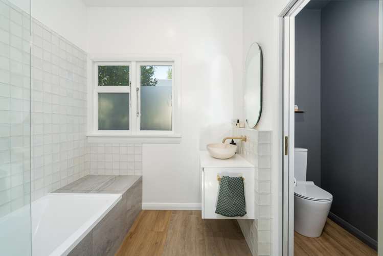 70 Mayfield Avenue St Albans_13