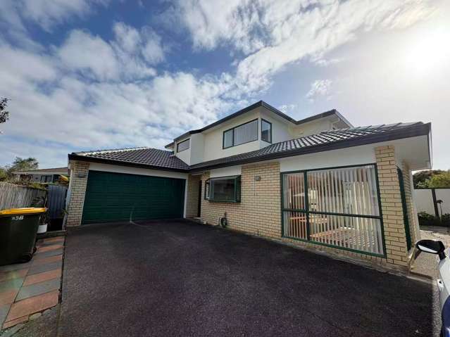 200m Floor Area Family Living 4 Bed, 3 Bath, D...
