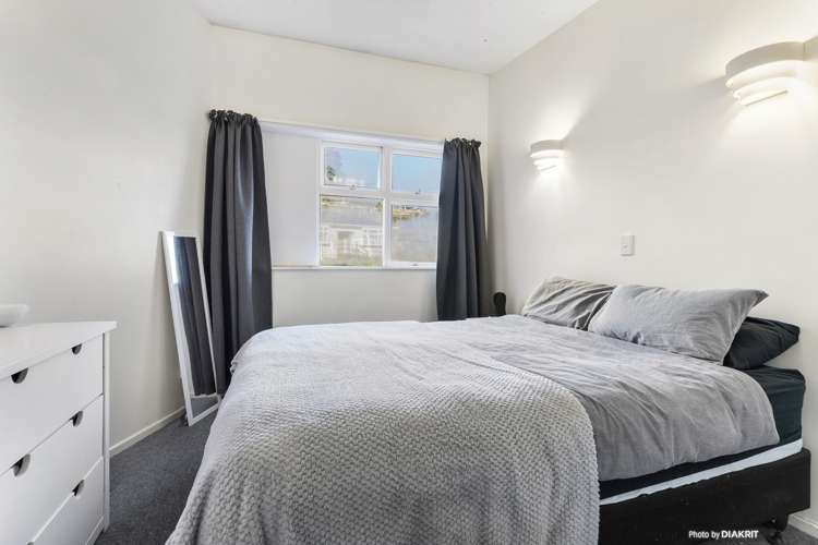 16/51 Adams Terrace Kelburn_2