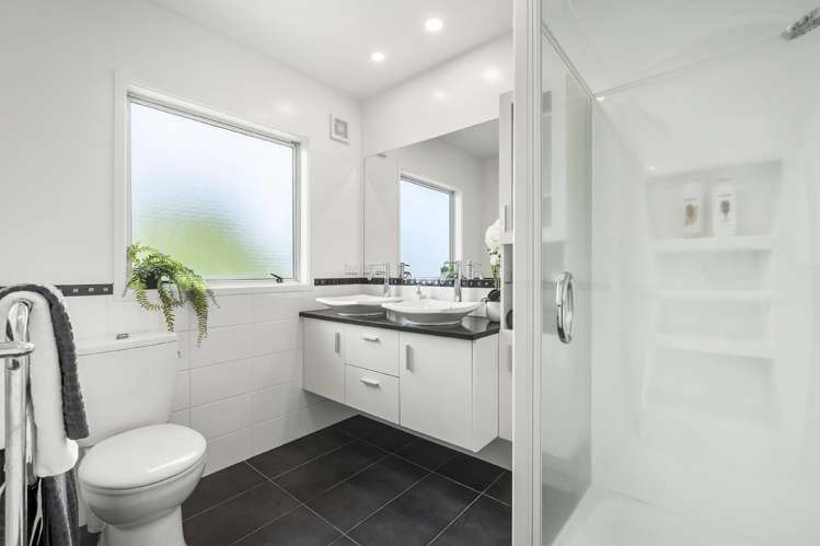 63 Fitzwilliam Drive Torbay_26