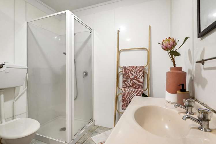 8a Fordham Street Beach Haven_7