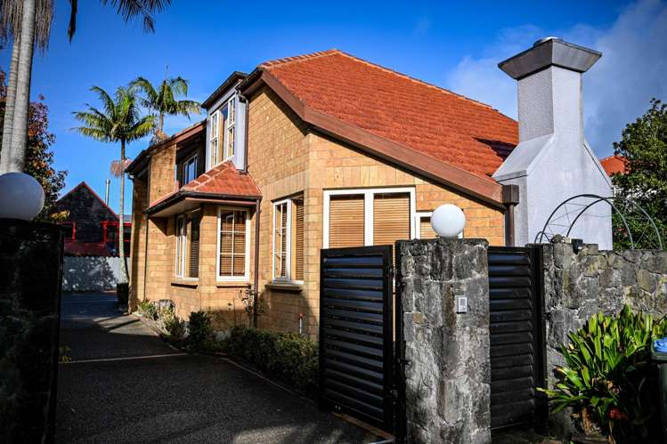 18A Kipling Avenue Epsom_1