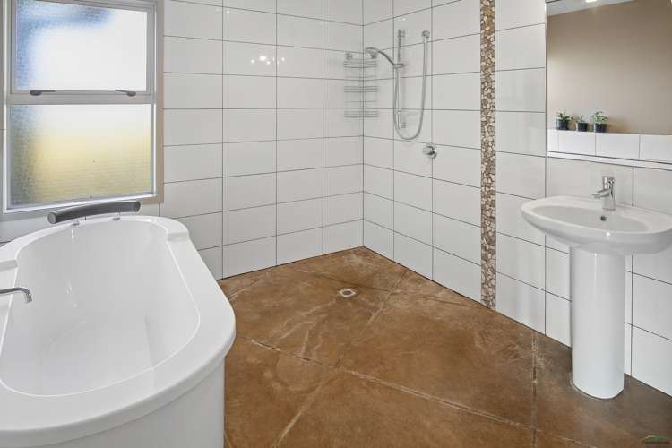 537 Lake Arapuni Road Arapuni_24