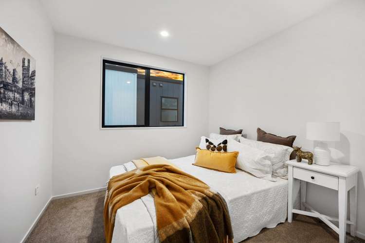 296 East Coast Road Forrest Hill_16